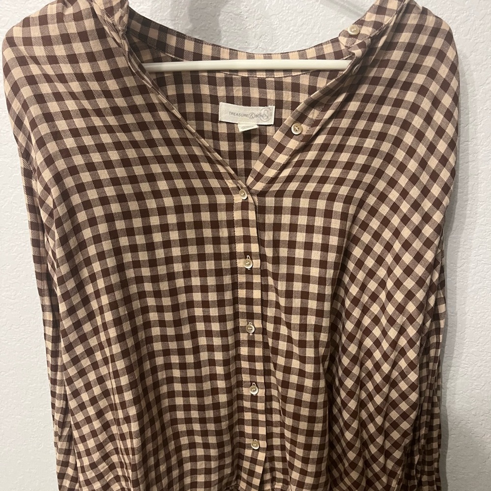Treasure & Bond Medium Checkered Long Sleeve Blouse  in Brown
